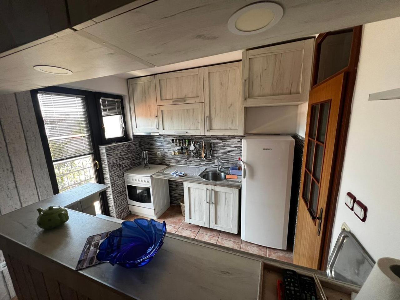 Hostel Tuzla Eksteriør billede